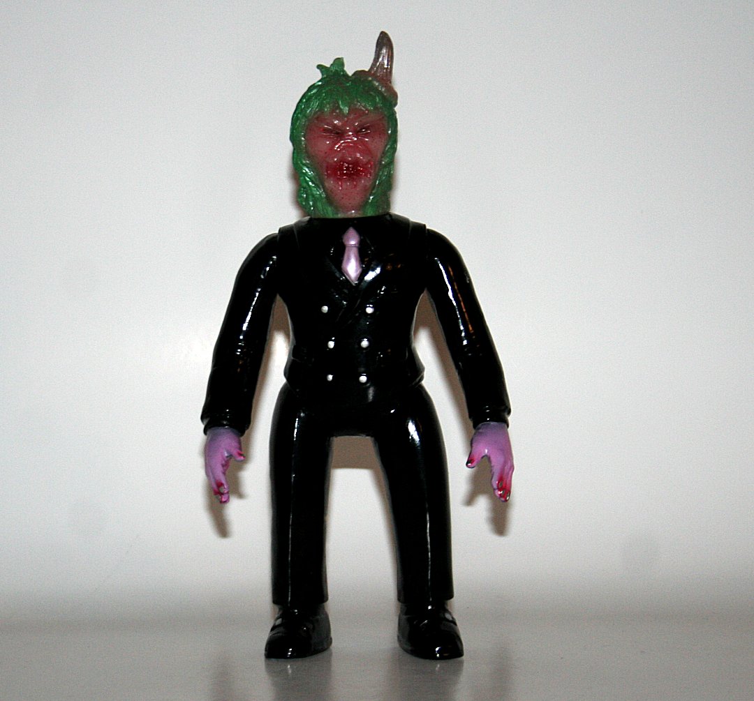 rampage-toys-x-skullheadbutt-one-off-ugly-unicorn-salary-man